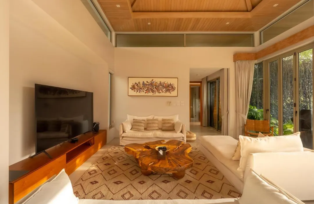 Exclusive Villa Botanica-1